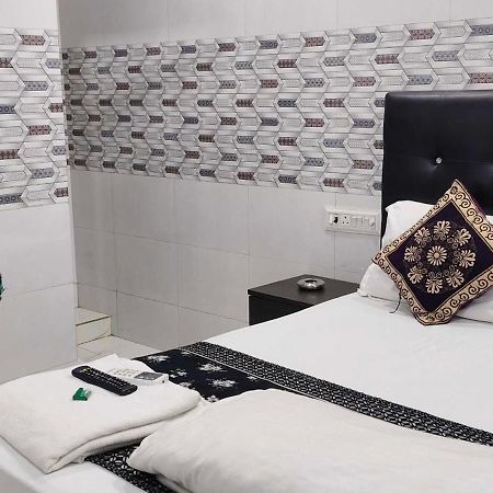 Hotel O Sai Residency Мумбаи Экстерьер фото