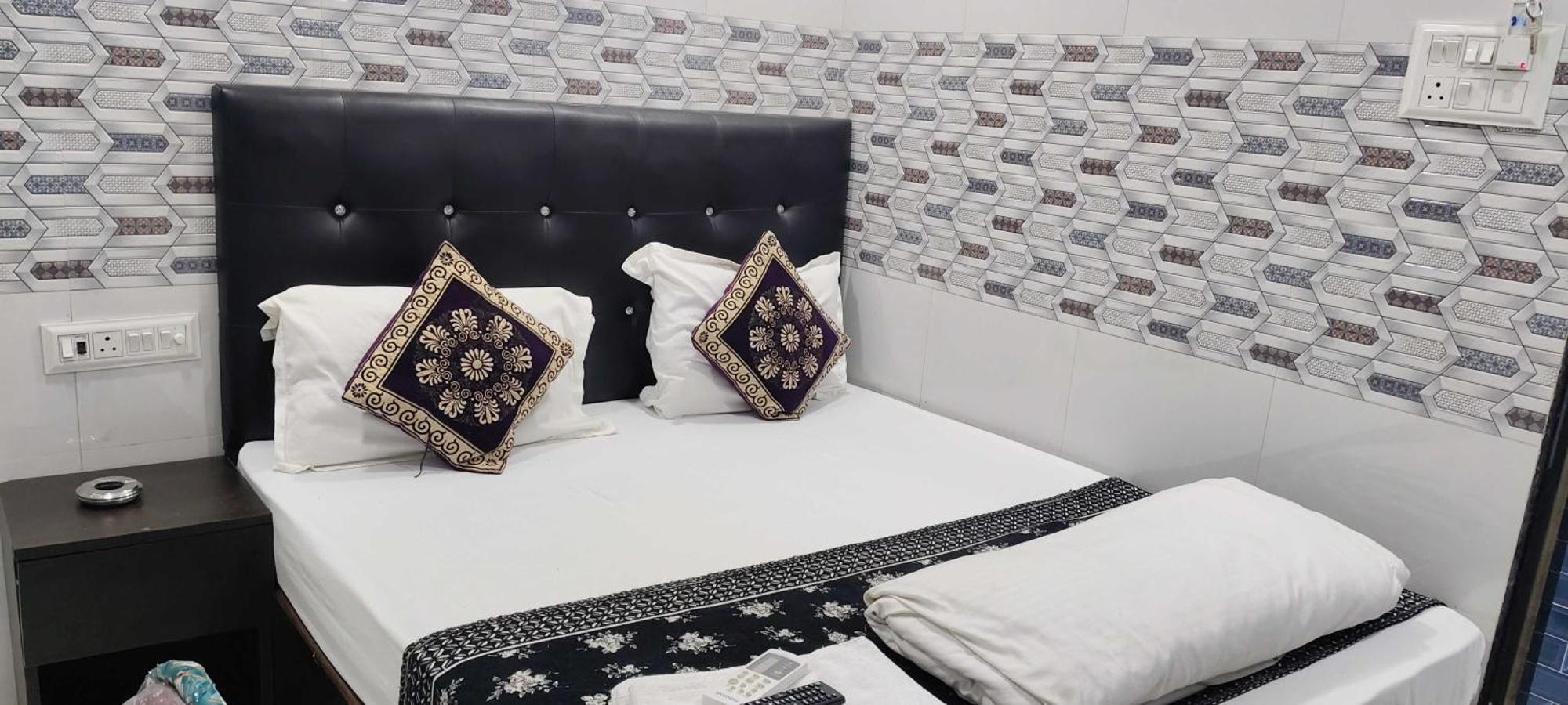 Hotel O Sai Residency Мумбаи Экстерьер фото