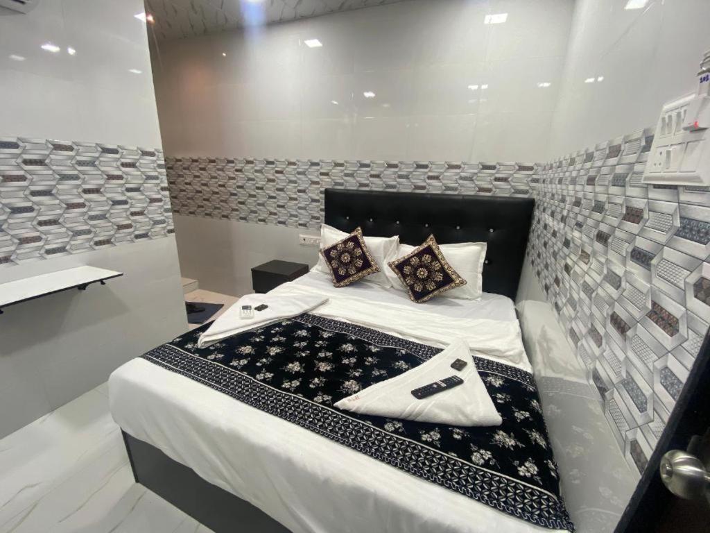 Hotel O Sai Residency Мумбаи Экстерьер фото